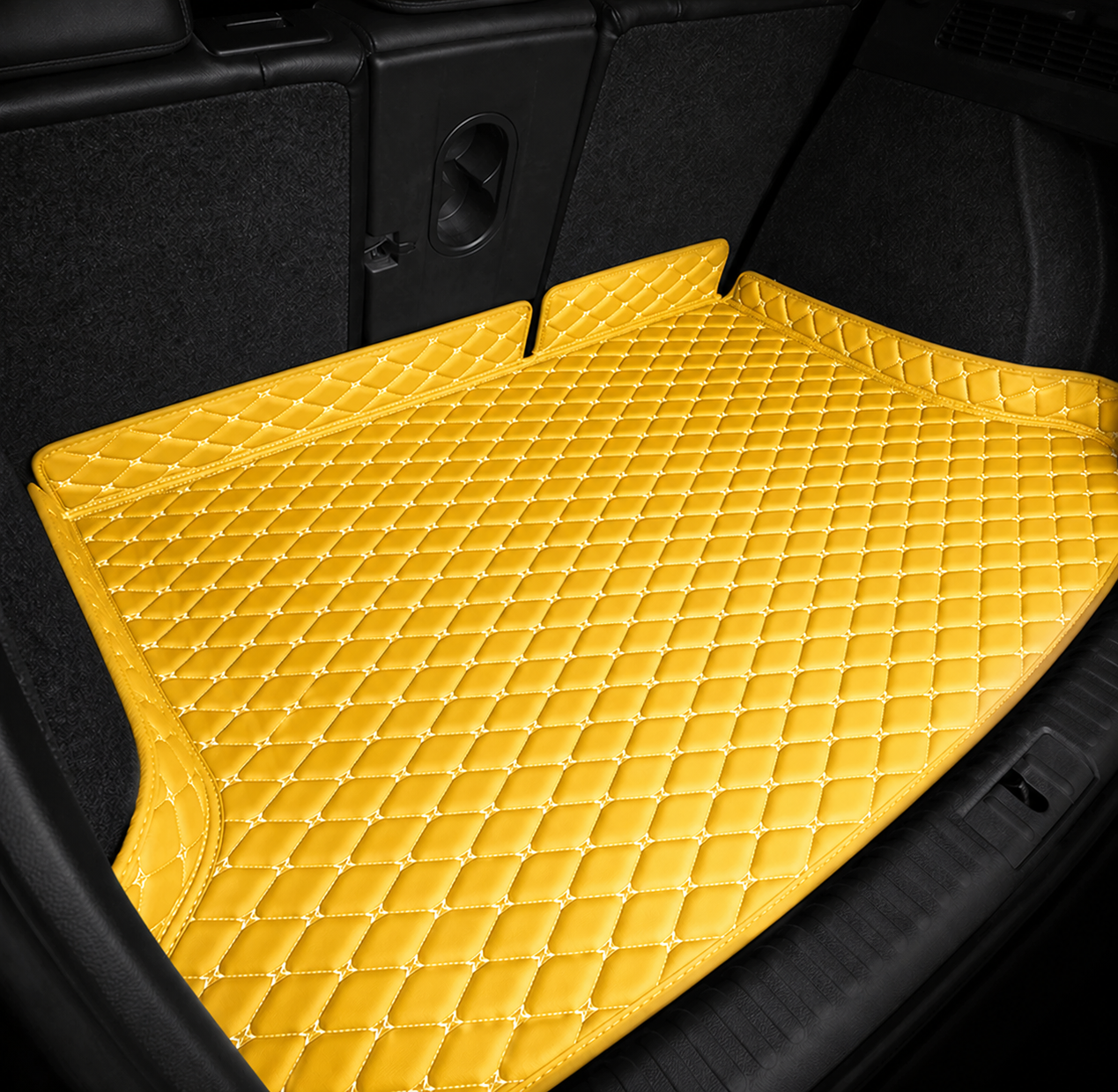 Elvie Heavy Duty Universal Fit Car Mats, SUVs, and Trucks.